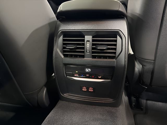 Used 2025 BMW 330i xDrive Sedan image 33