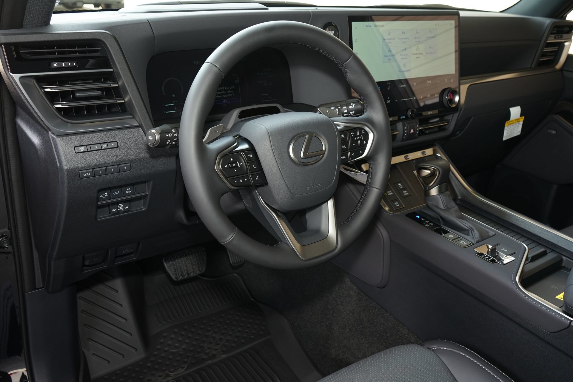 Used 2026 Lexus GX 550 w/ Accessory Package (ZB) AWD/4WD image 2