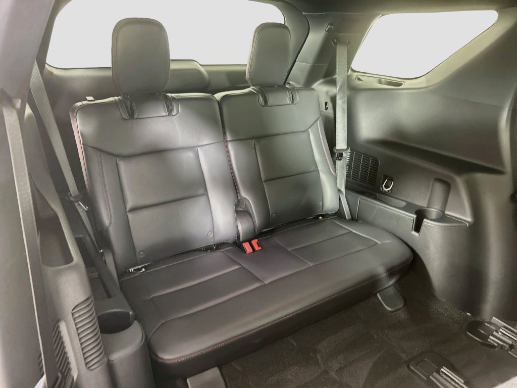 Used 2026 Ford Explorer ST-Line w/ ST-Line Street Pack AWD/4WD image 33