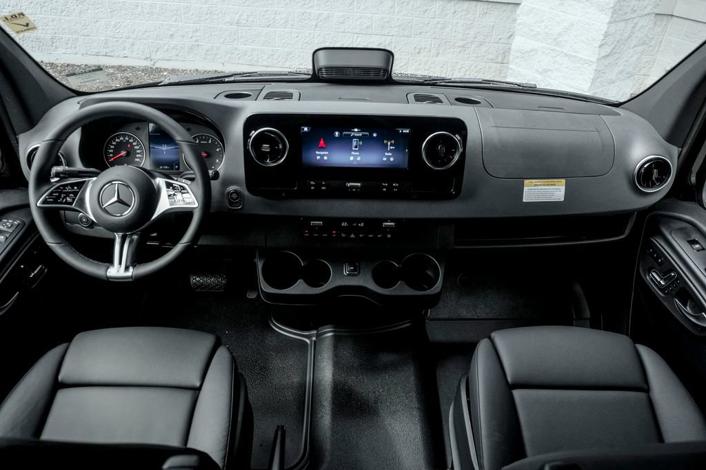 New 2026 Mercedes-Benz Sprinter 2500 image 21
