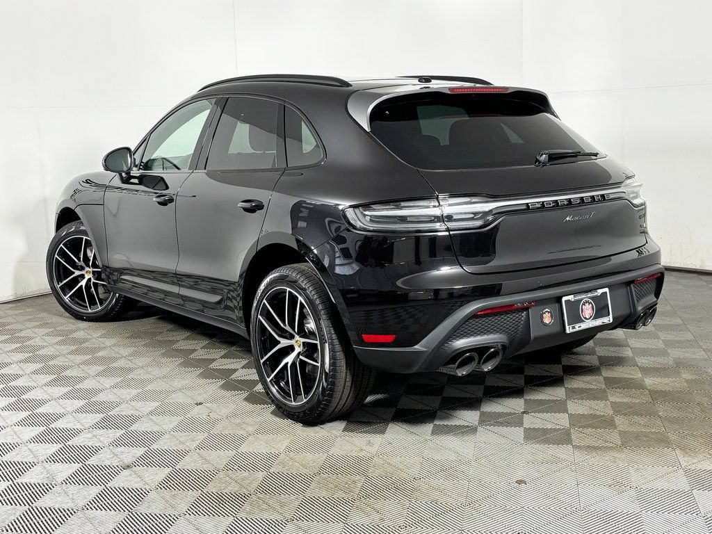 Used 2026 Porsche Macan Turbo AWD/4WD image 3