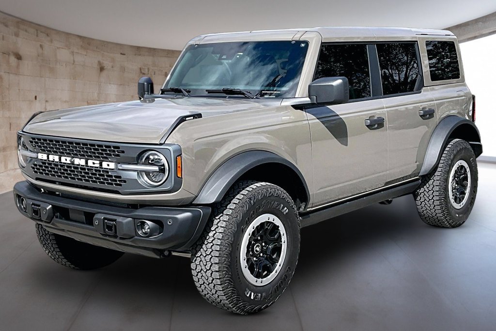 Used 2026 Ford Bronco Badlands AWD/4WD image 13