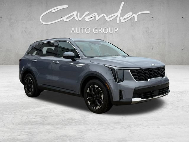Used 2024 Kia Sorento S FWD image 2