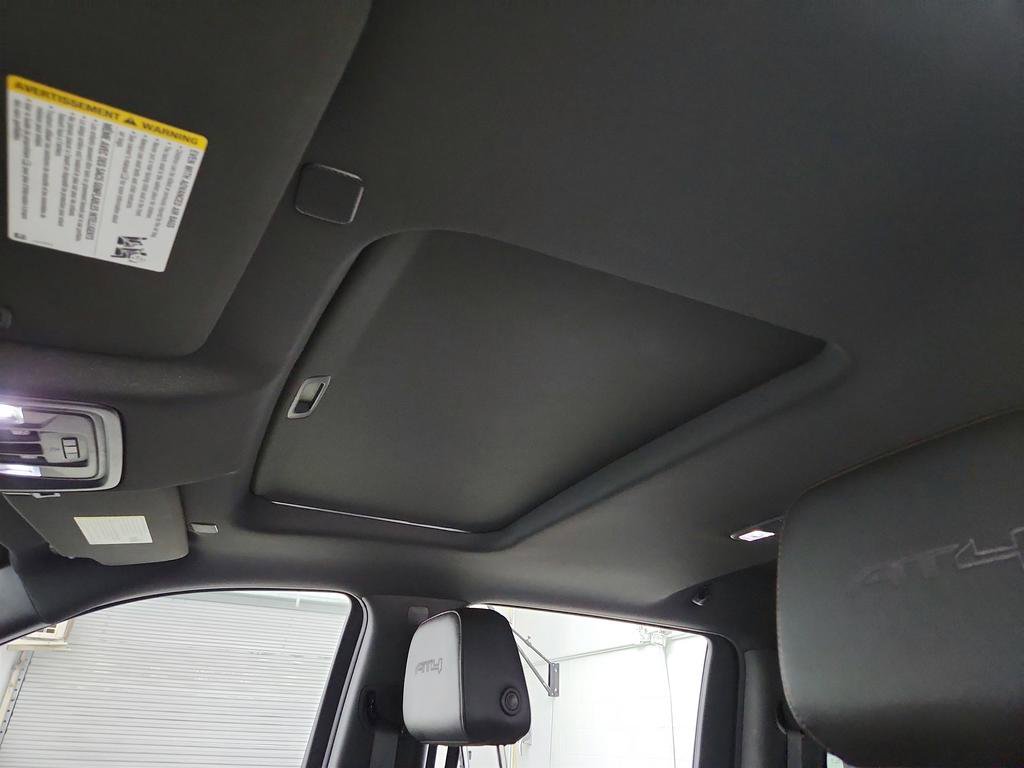 Used 2021 GMC Sierra 1500 AT4 w/ AT4 Premium Package image 15