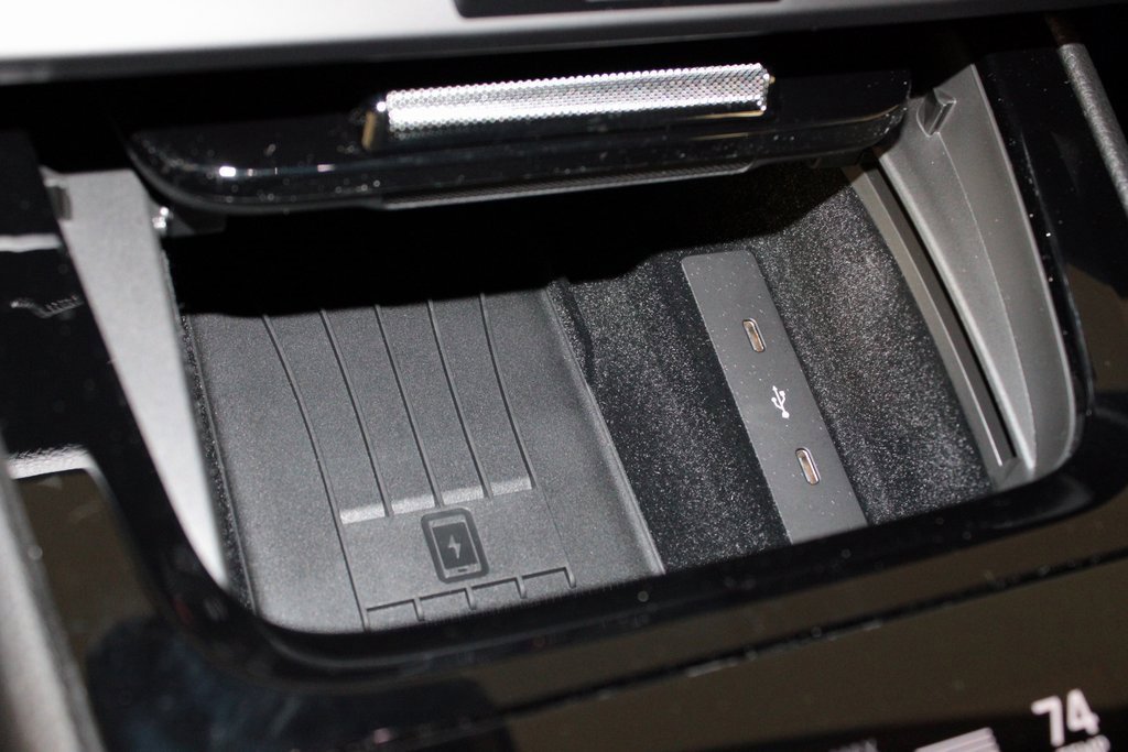 Used 2025 Porsche Cayenne Coupe image 30