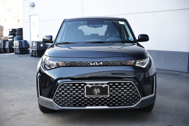 Used 2023 Kia Soul EX image 13