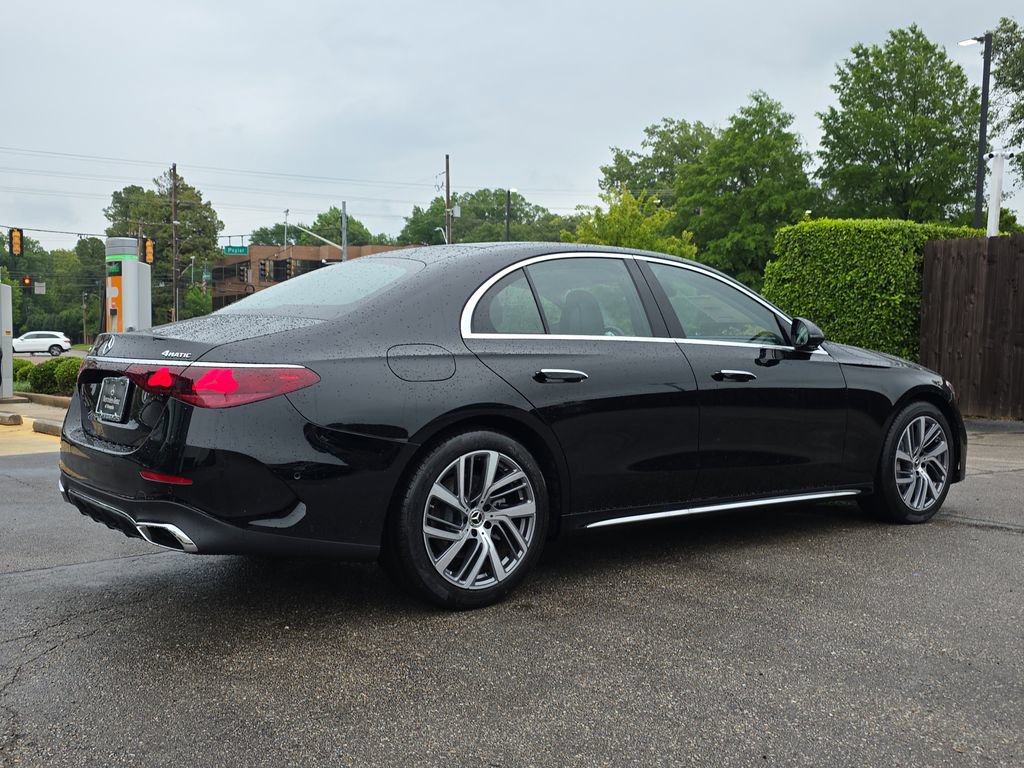 New 2026 Mercedes-Benz E 350 4MATIC Sedan image 5
