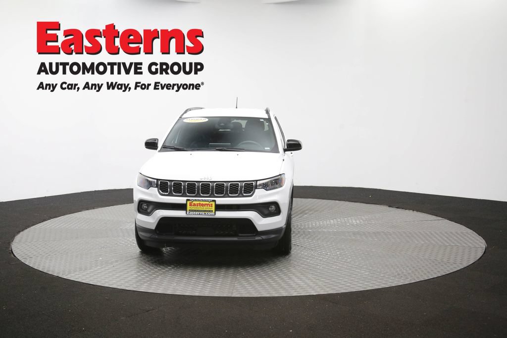 Used 2024 Jeep Compass Latitude AWD/4WD image 52