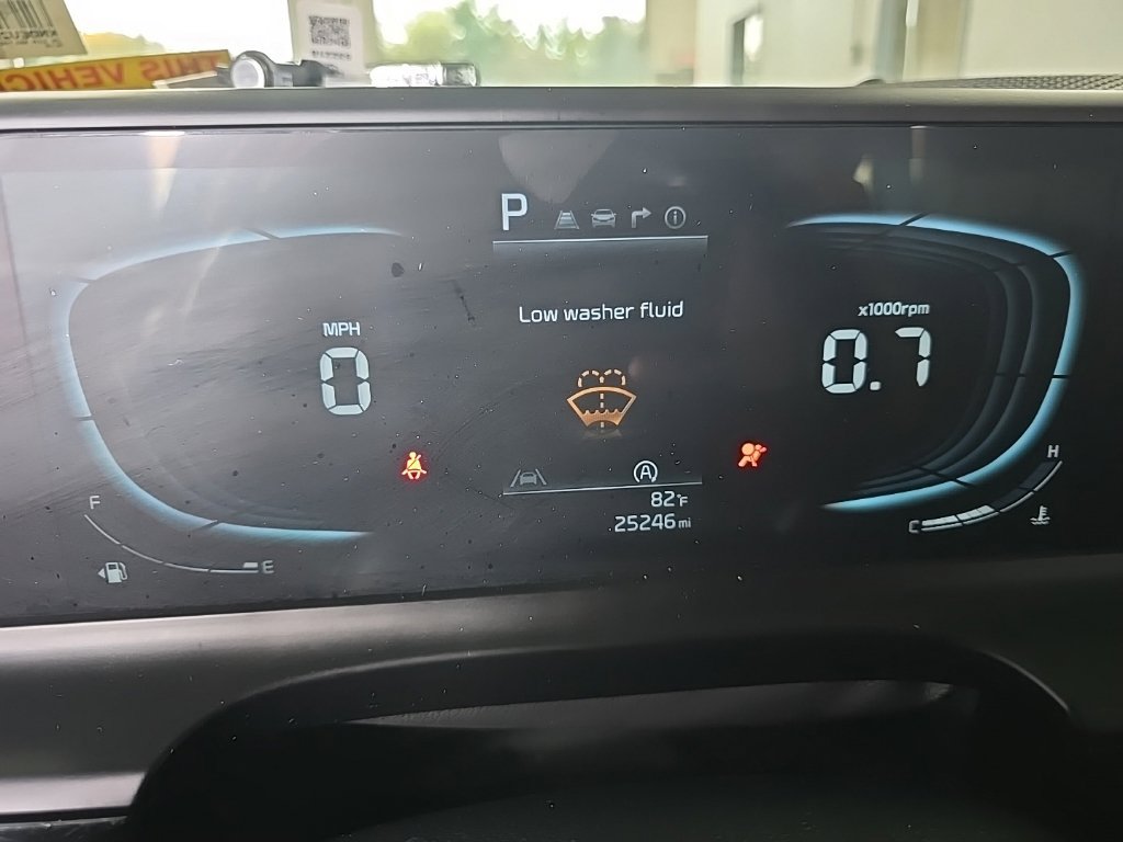 Used 2026 Kia Seltos S FWD image 2