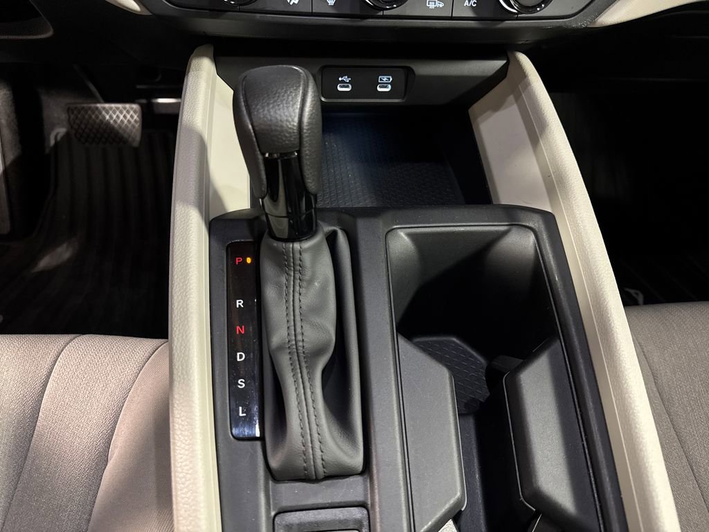 Certified 2024 Honda Accord EX image 42