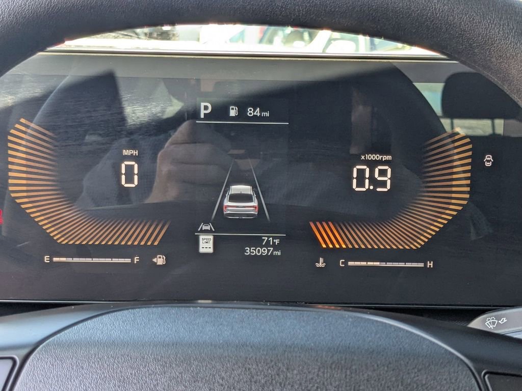 Used 2025 Kia K4 LXS image 18