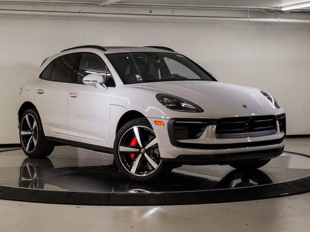 New 2026 Porsche Macan S image 9