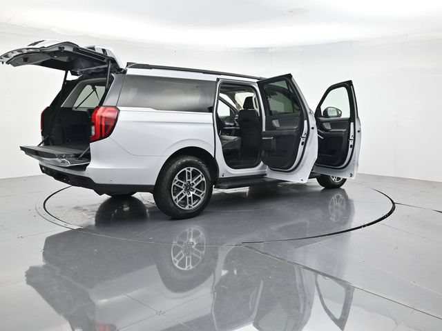 Certified 2025 Ford Expedition Max Active AWD/4WD image 55