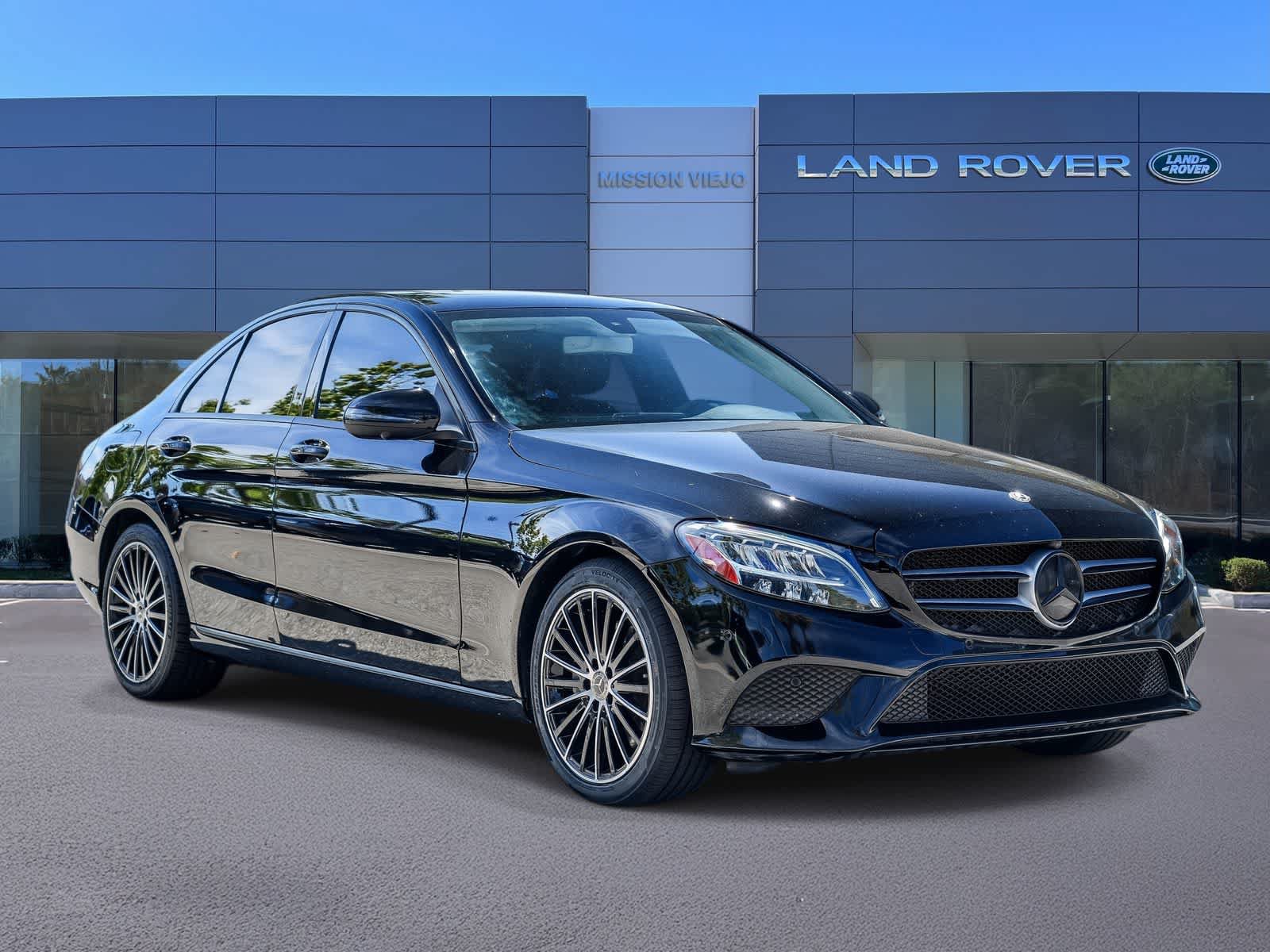 Used 2020 Mercedes-Benz C 300 Sedan image 3