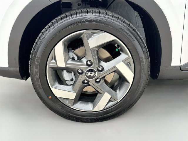 New 2026 Hyundai Venue SEL FWD image 30