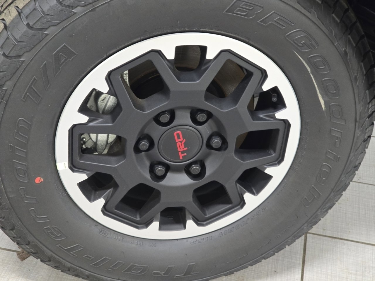 New 2026 Toyota Tacoma TRD Off-Road image 8