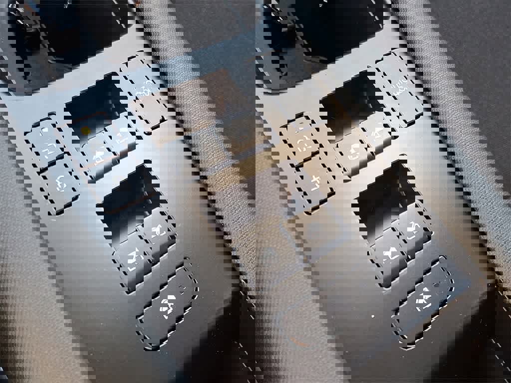 New 2025 Hyundai Ioniq 6 SE image 19