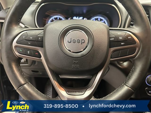 Used 2019 Jeep Cherokee Latitude Plus w/ Cold Weather Group image 9