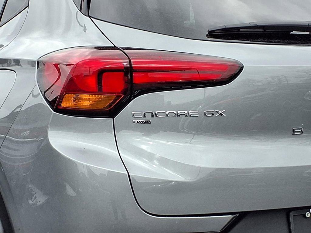 Used 2025 Buick Encore GX Preferred image 22