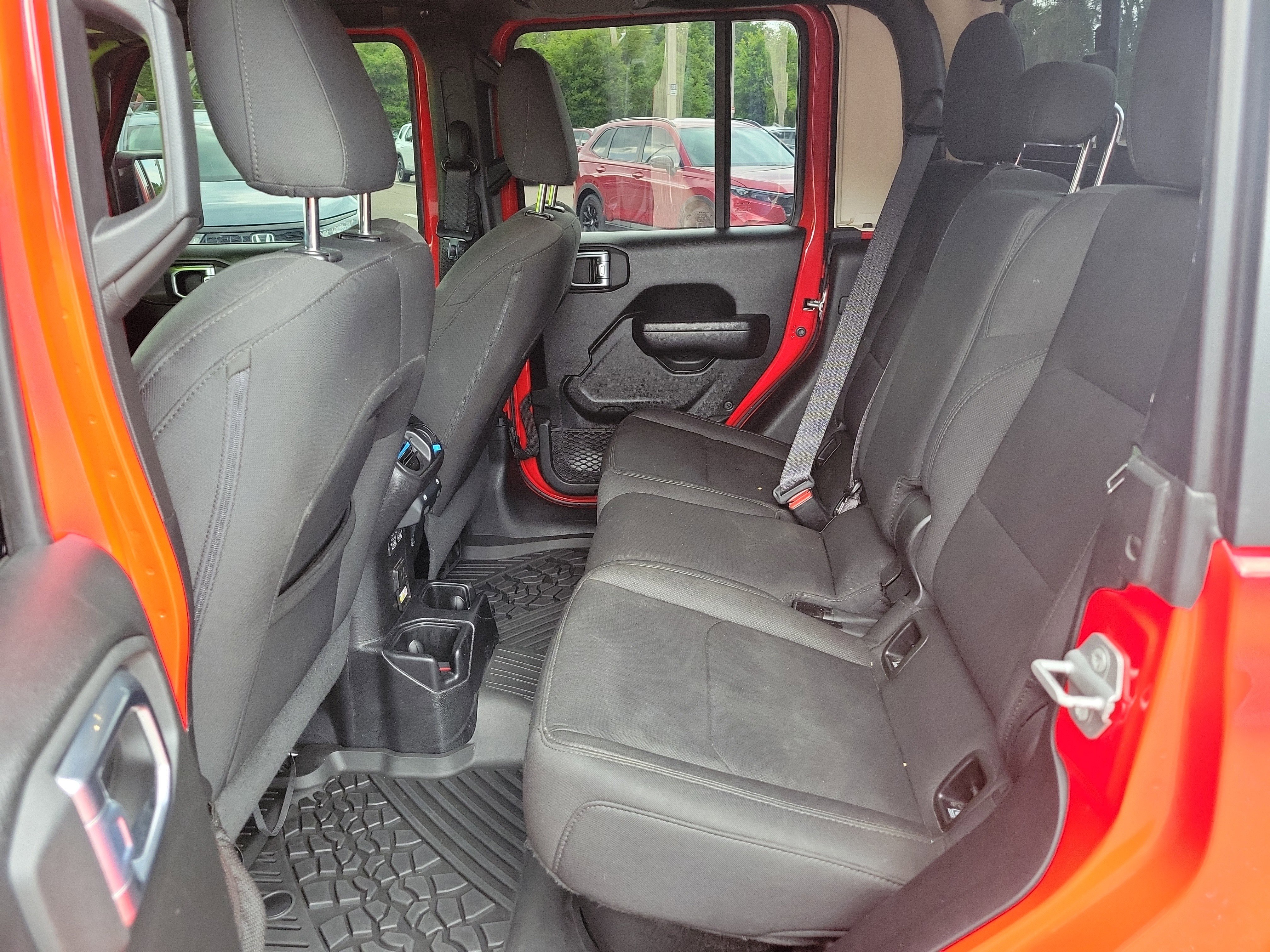 Used 2021 Jeep Gladiator Sport AWD/4WD image 9