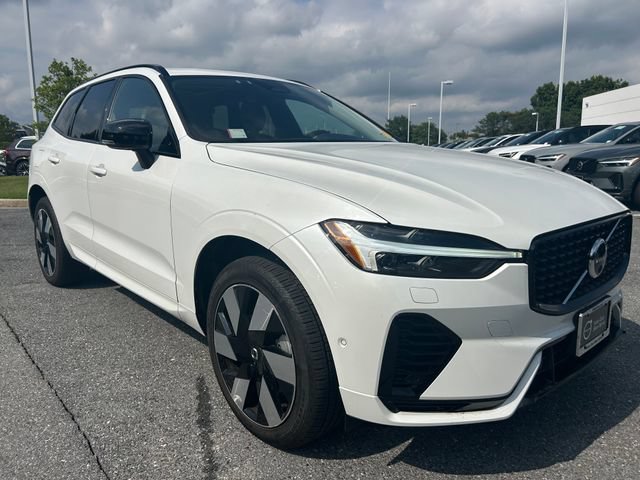 Certified 2024 Volvo XC60 T8 Plus w/ Climate Package AWD/4WD image 1