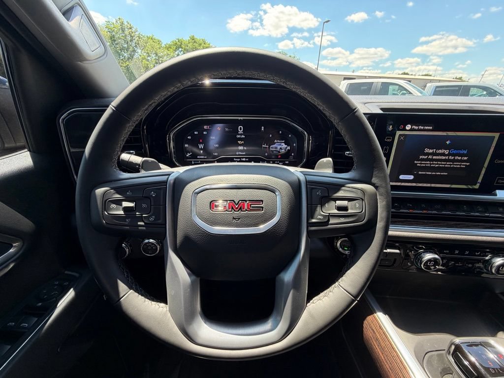 Used 2025 GMC Sierra 1500 Elevation w/ Elevation Premium Package AWD/4WD image 9
