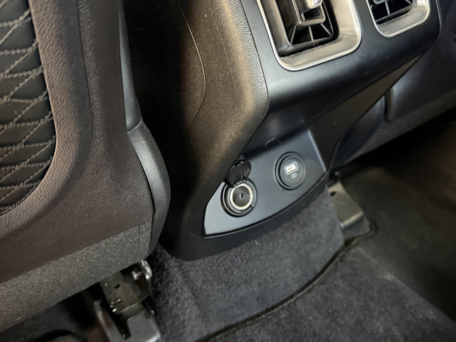 Used 2022 Kia Sorento X-Line EX AWD/4WD image 29