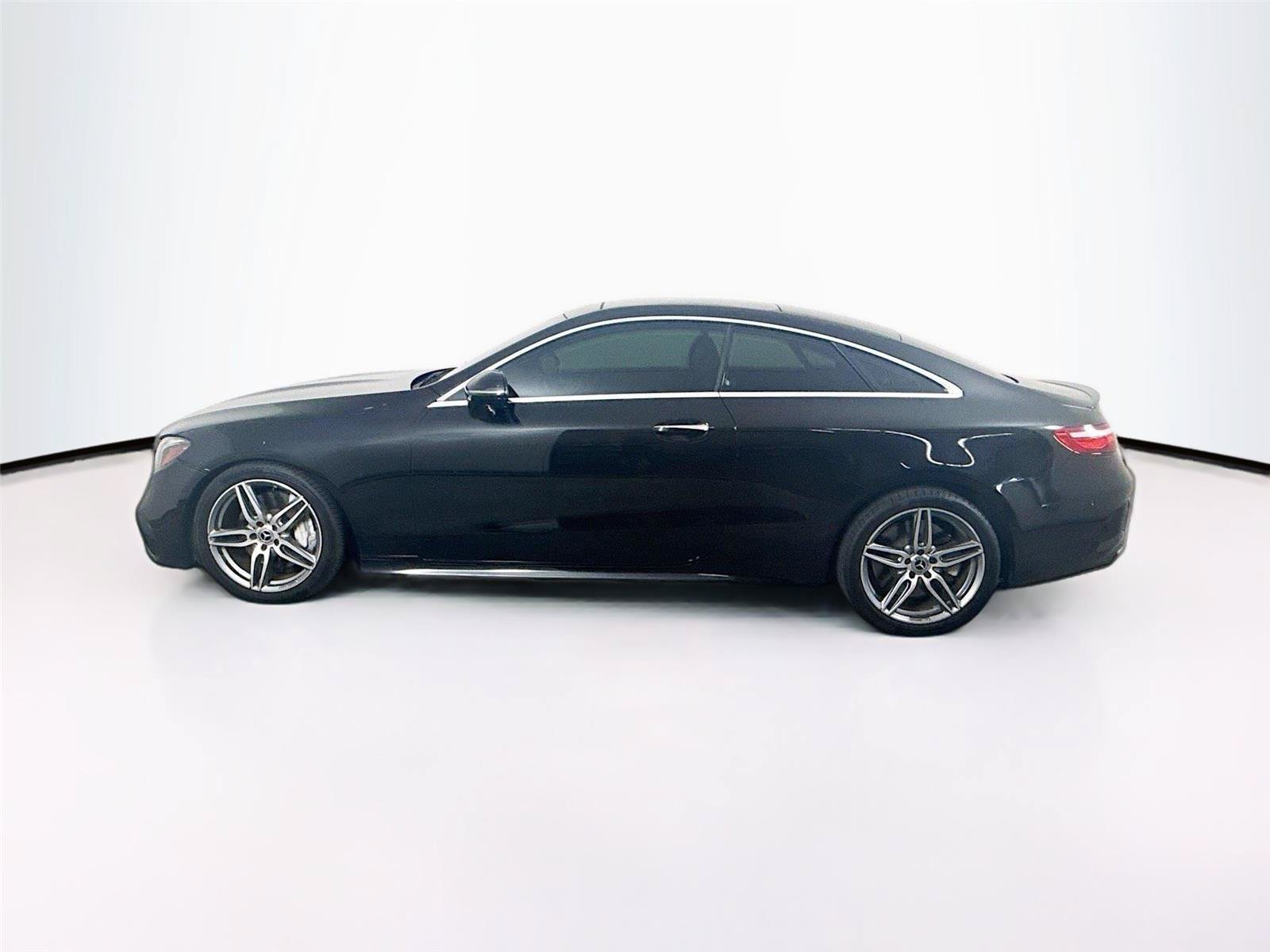 Used 2020 Mercedes-Benz E 450 Coupe image 7