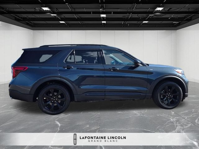 Used 2023 Ford Explorer ST-Line w/ Class IV Trailer Tow Package AWD/4WD image 6
