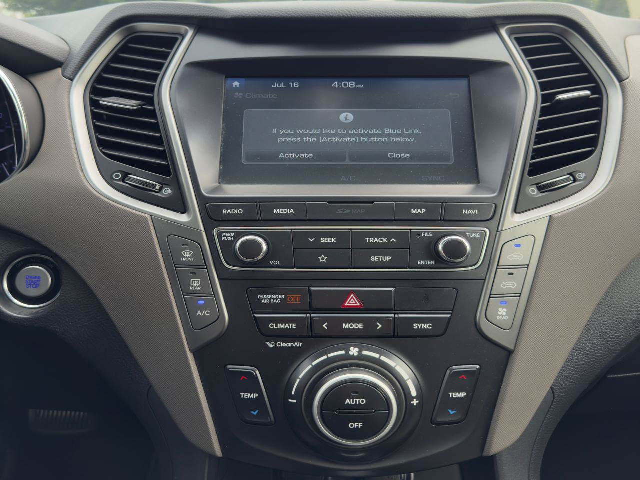 Used 2019 Hyundai Santa Fe XL FWD image 14