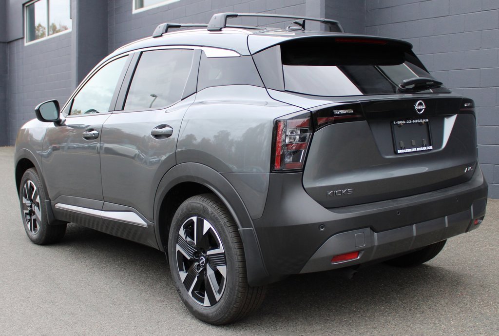 New 2026 Nissan Kicks SV w/ SV Premium Package image 3