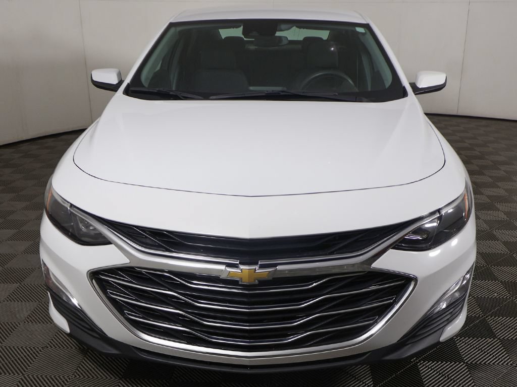Used 2023 Chevrolet Malibu LS w/ Driver Confidence Package FWD image 9