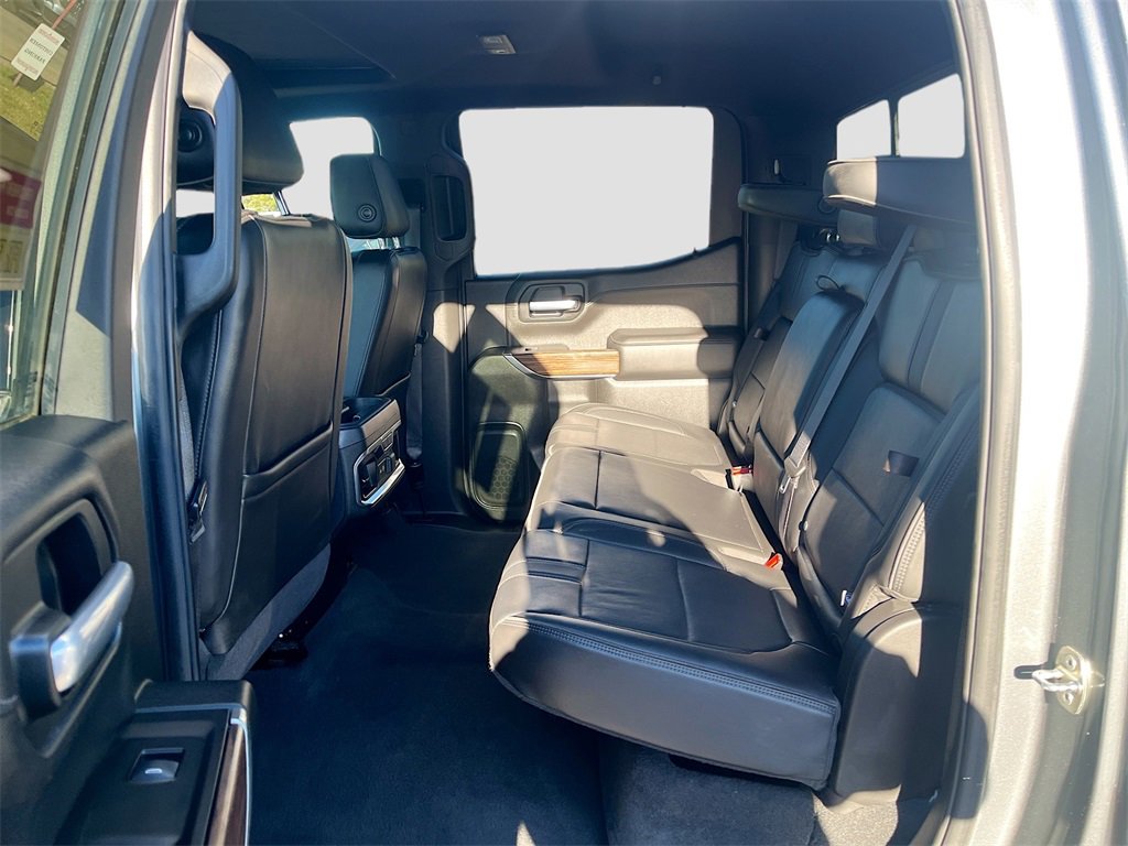 Used 2021 Chevrolet Silverado 1500 High Country w/ Technology Package image 26
