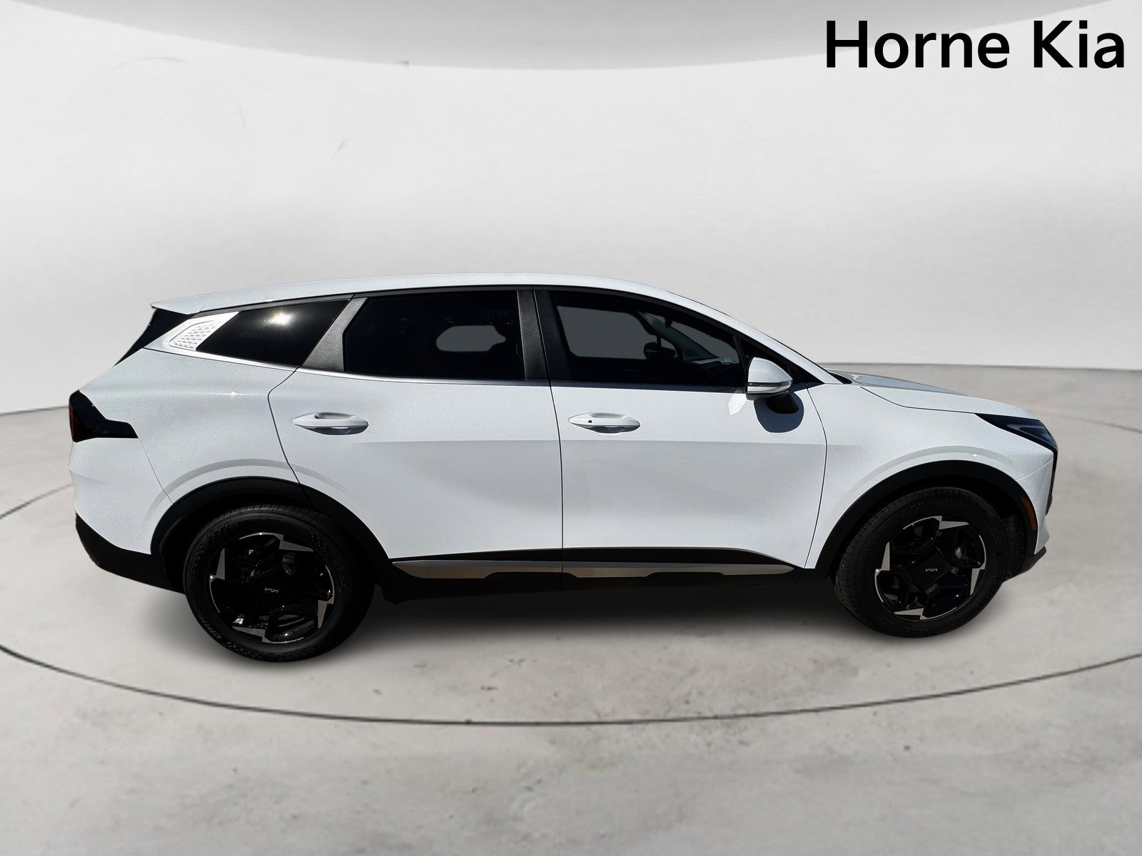 New 2026 Kia Sportage EX image 3