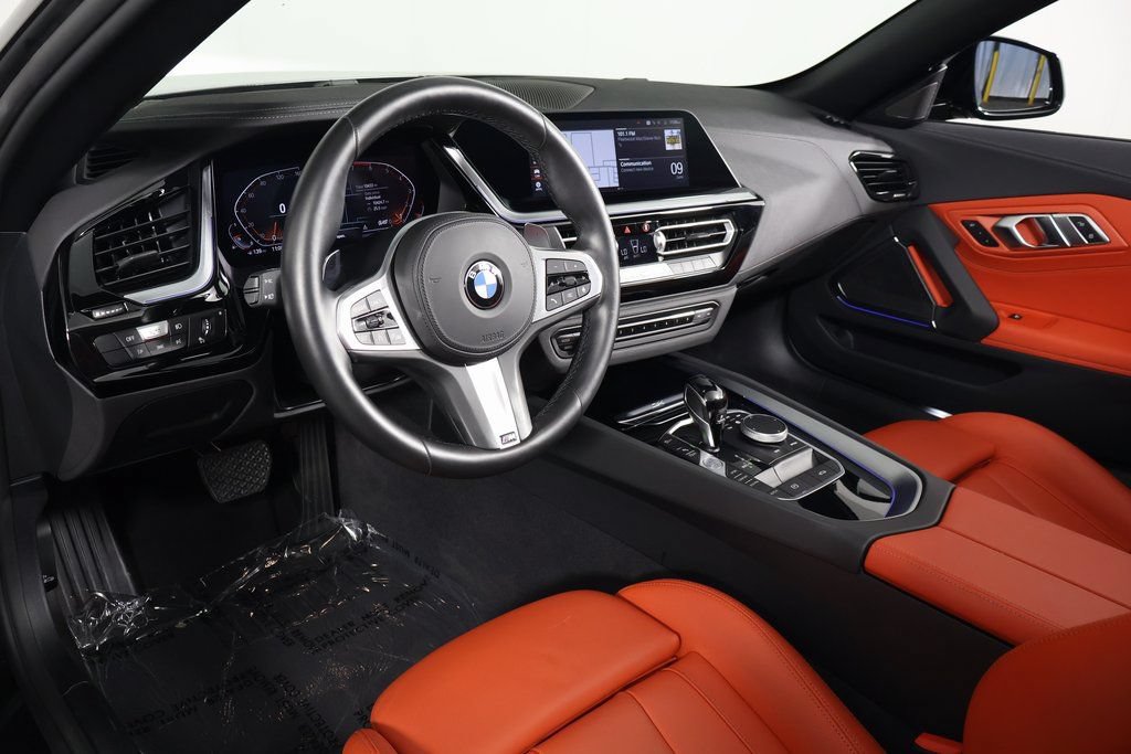 Certified 2023 BMW Z4 sDrive30i w/ Shadowloine Package RWD image 8
