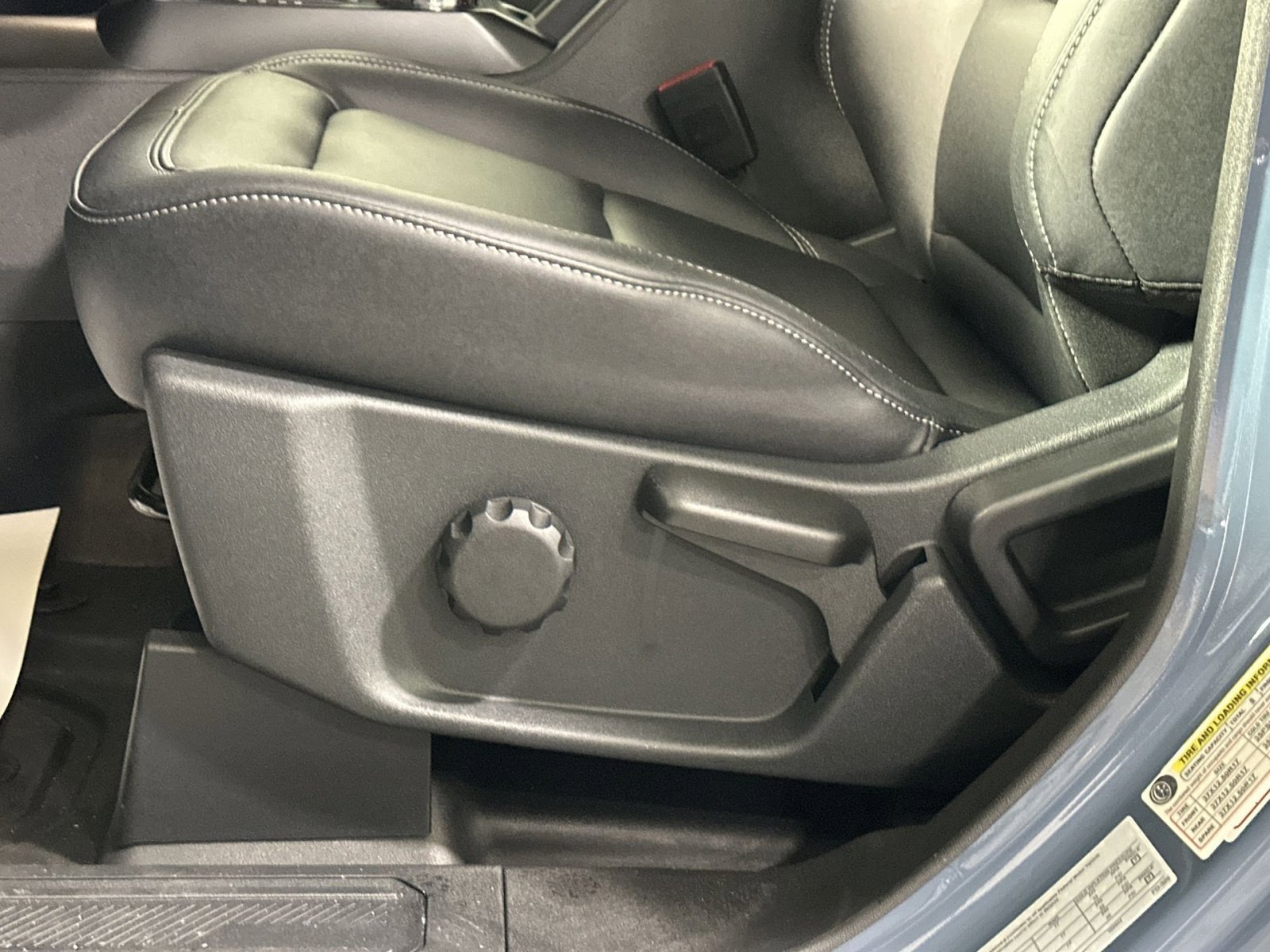 New 2025 Ford Bronco Badlands image 14