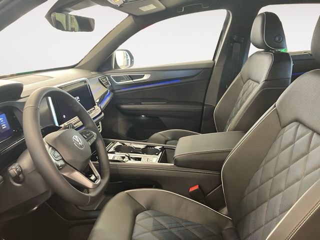 New 2026 Volkswagen Atlas Cross Sport SEL Premium R-Line image 9