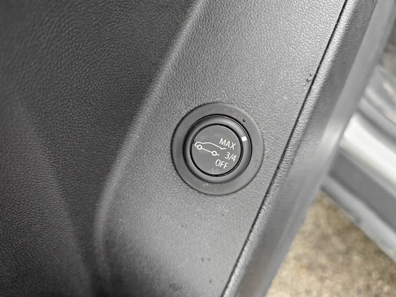 Certified 2022 Chevrolet Equinox LT AWD/4WD image 12