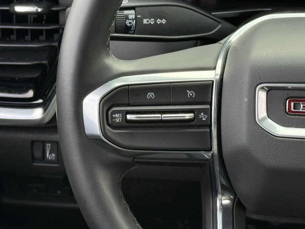 Certified 2024 GMC Canyon Elevation w/ Elevation Premium Package image 13