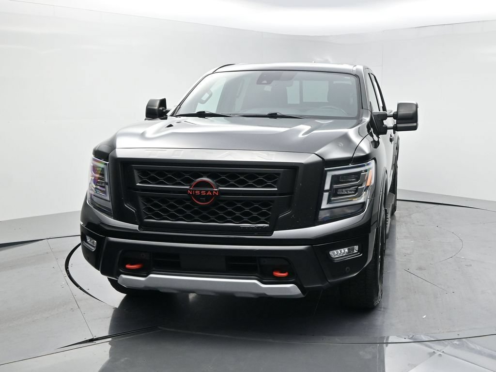 Used 2024 Nissan Titan PRO-4X w/ Pro-4x Convenience Package AWD/4WD image 21
