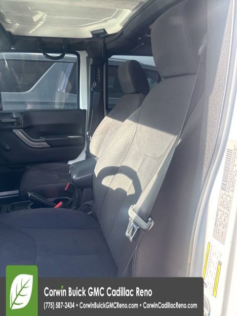 Used 2015 Jeep Wrangler Unlimited Sport image 41