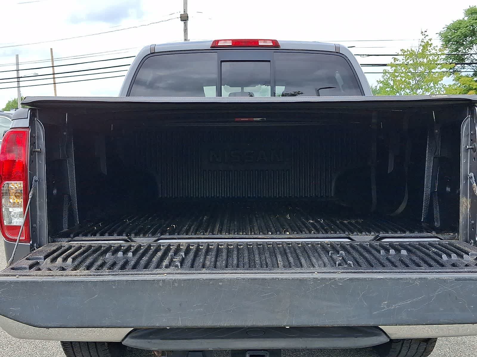 Used 2016 Nissan Frontier SV AWD/4WD image 30