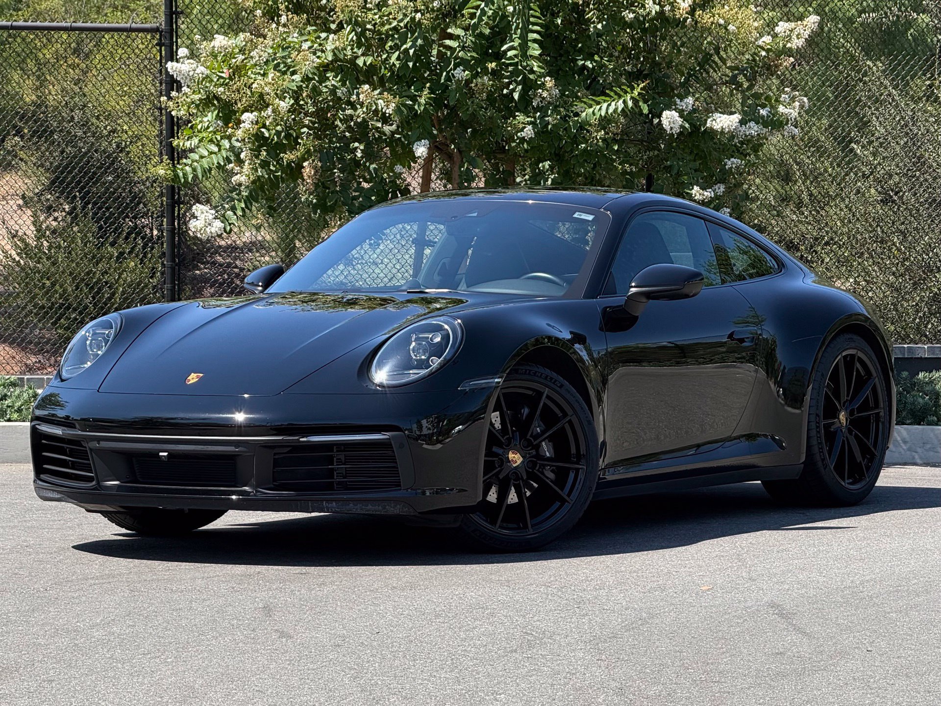 Certified 2023 Porsche 911 Carrera RWD image 1
