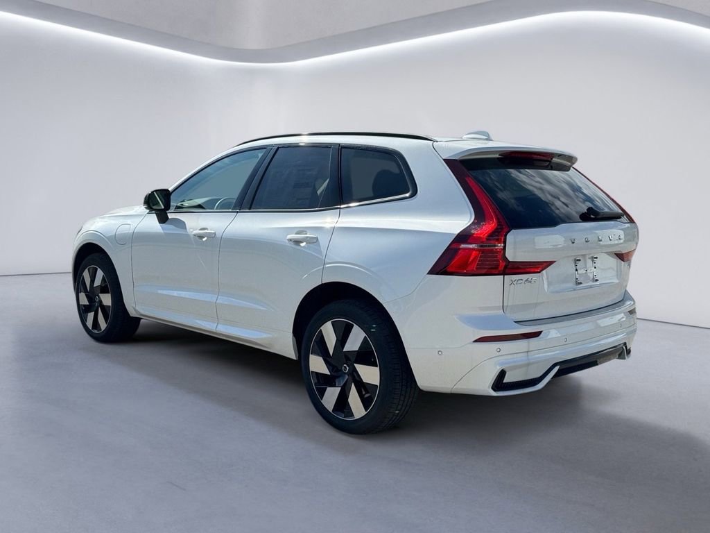 New 2025 Volvo XC60 T8 Plus w/ Protection Package Premier image 5