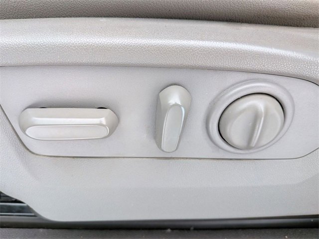 Used 2022 Chevrolet Silverado 2500 LTZ w/ LTZ Plus Package image 13