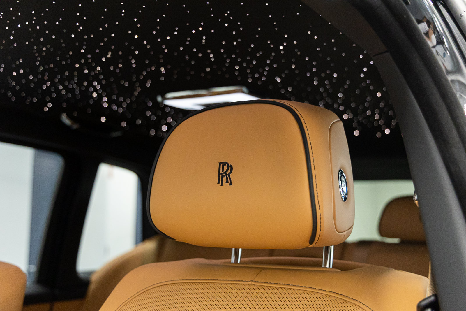 New 2027 Rolls-Royce Cullinan AWD/4WD image 34
