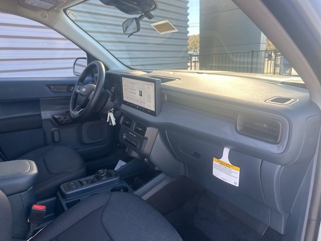 New 2025 Ford Maverick XL w/ Equipment Group 102A image 33