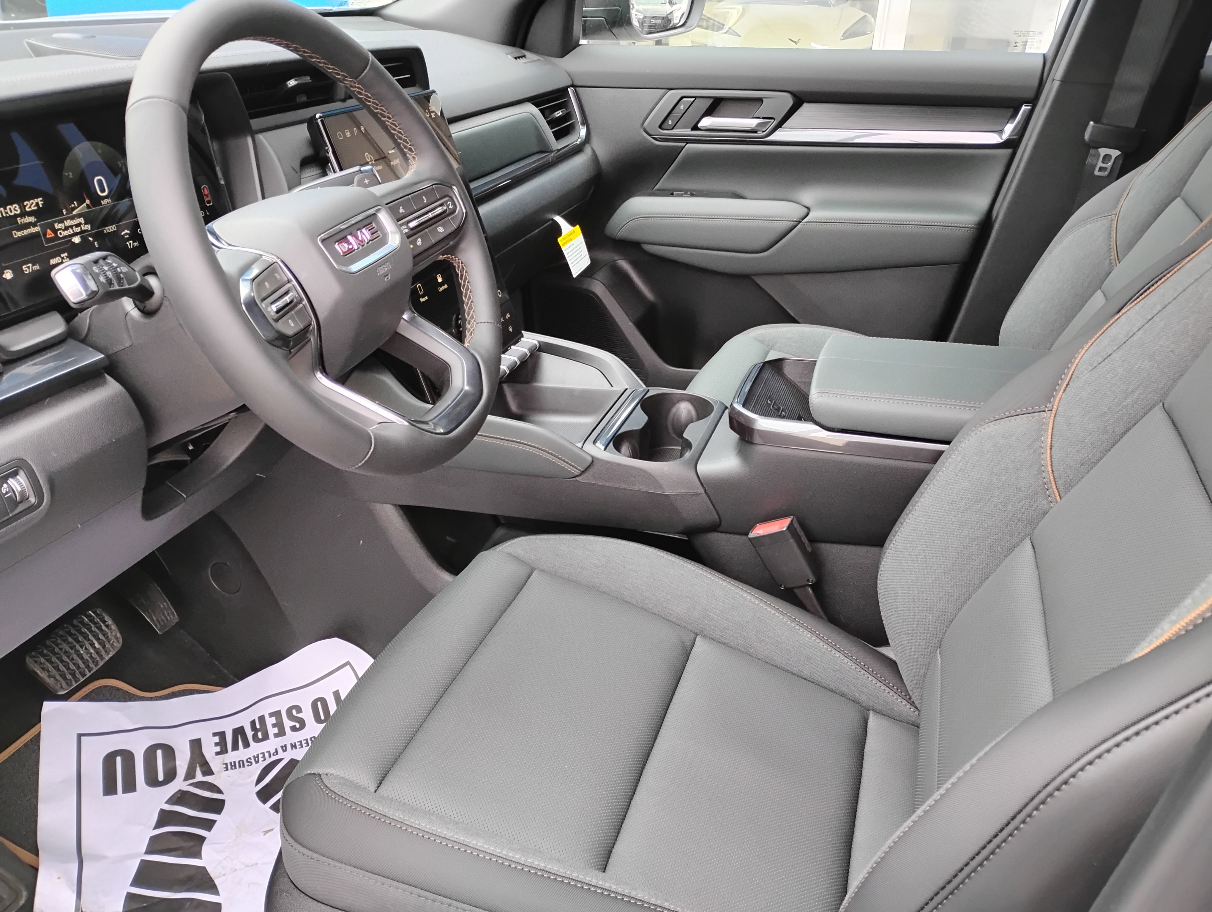 New 2026 GMC Terrain AT4 w/ LPO, Black Badging Package image 11