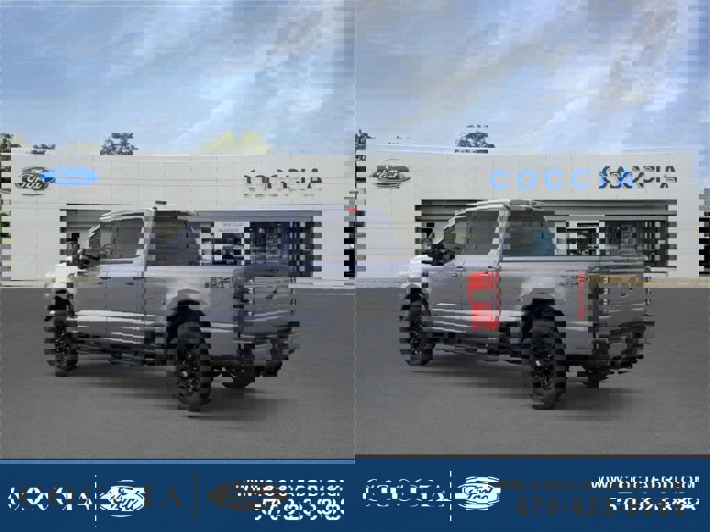 New 2026 Ford F250 Lariat w/ Black Appearance Package image 4