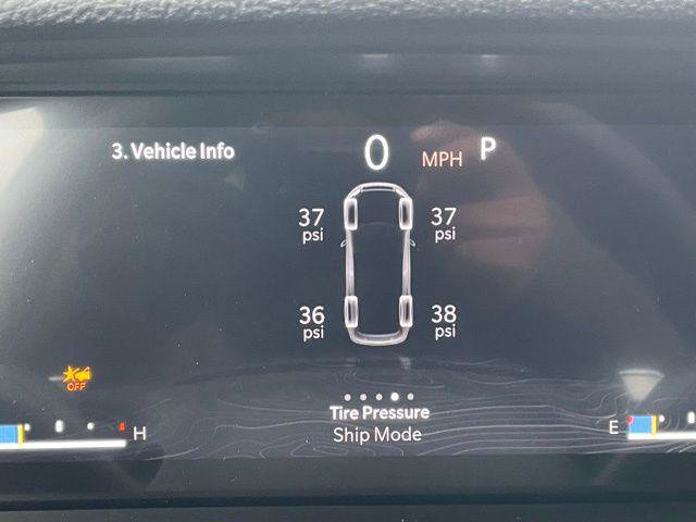 New 2025 Jeep Grand Cherokee L Laredo AWD/4WD image 3